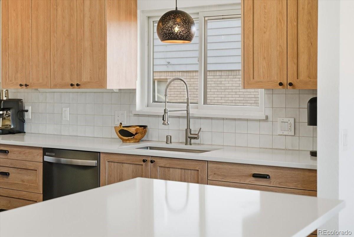 MLS Image #10 for 13785 w alaska place,lakewood, Colorado