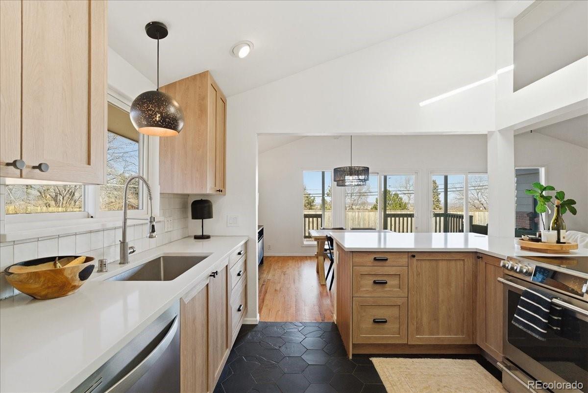 MLS Image #11 for 13785 w alaska place,lakewood, Colorado