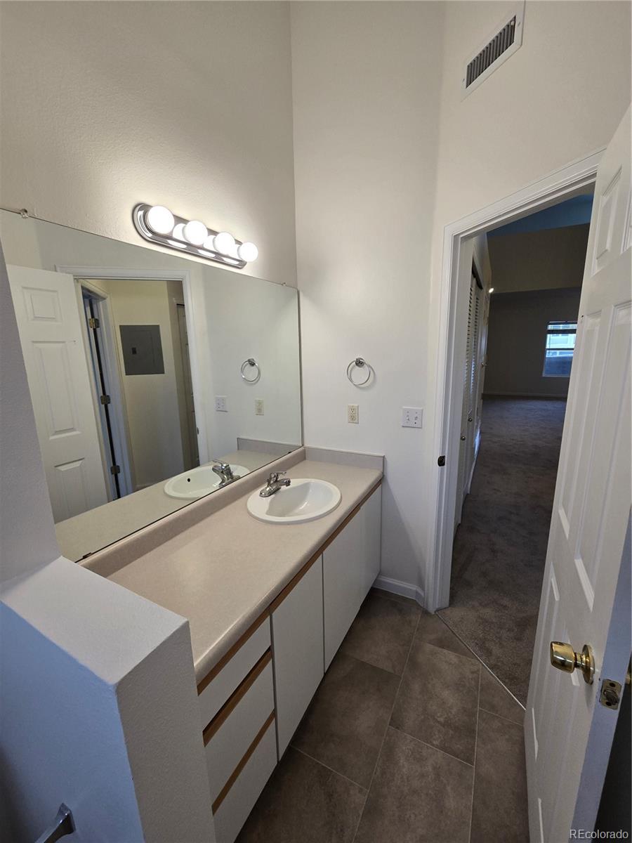 MLS Image #12 for 3233 s zeno court e,aurora, Colorado
