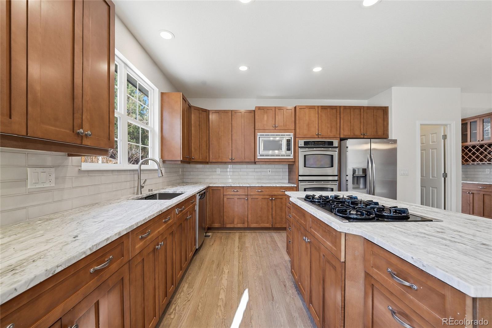 MLS Image #27 for 10613  briarglen circle,highlands ranch, Colorado
