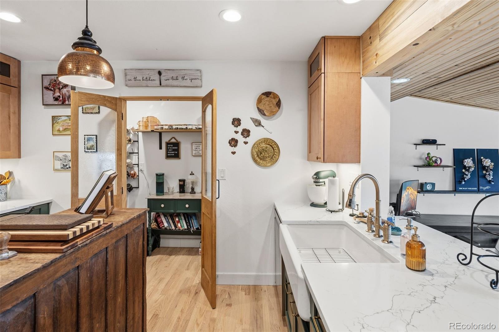 MLS Image #13 for 1898 s arbutus street,lakewood, Colorado