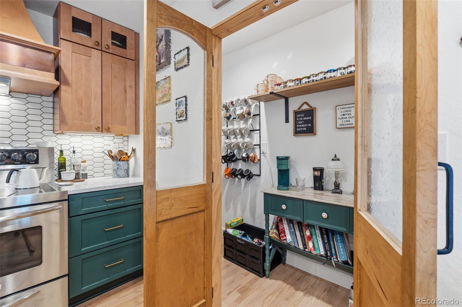MLS Image #14 for 1898 s arbutus street,lakewood, Colorado