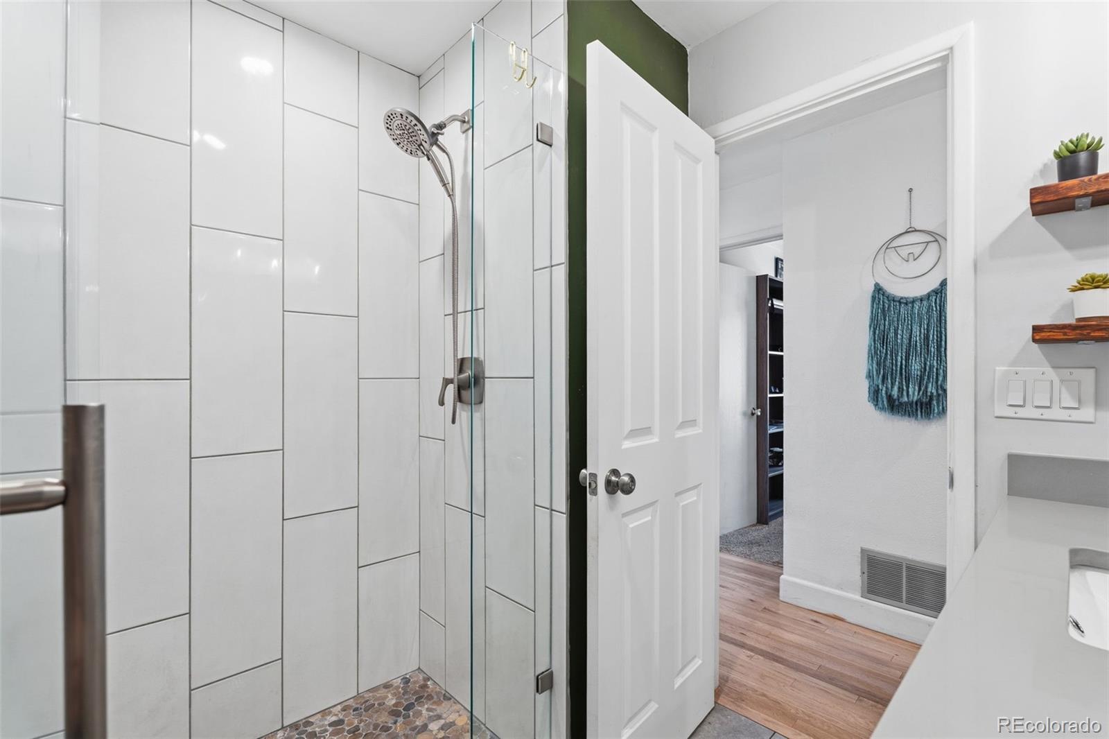 MLS Image #29 for 1898 s arbutus street,lakewood, Colorado
