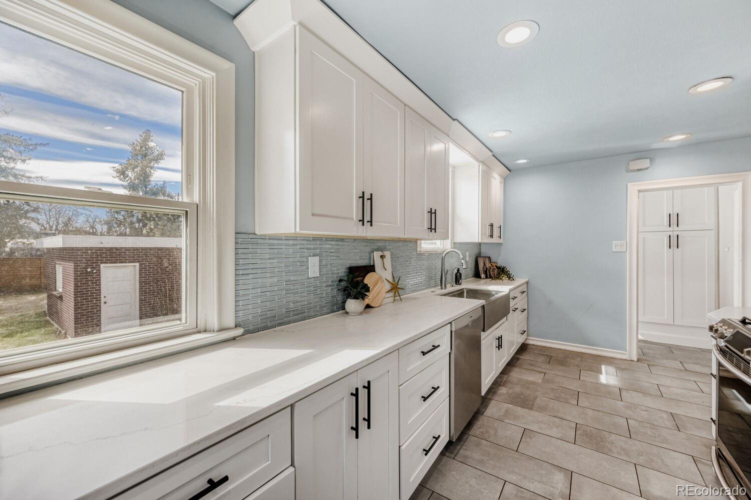MLS Image #9 for 3434 w 45th avenue,denver, Colorado