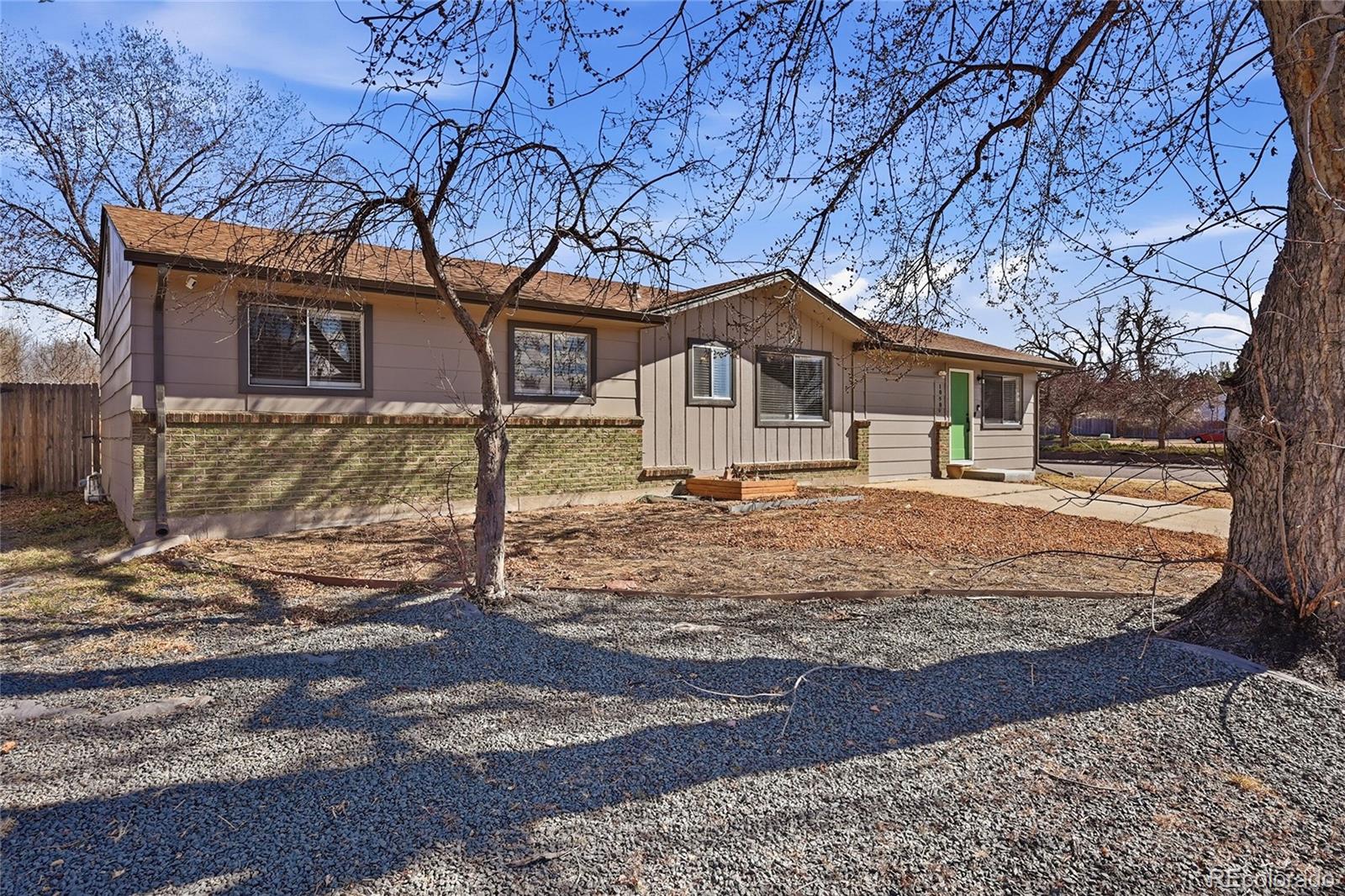MLS Image #3 for 1090 s newark street,aurora, Colorado