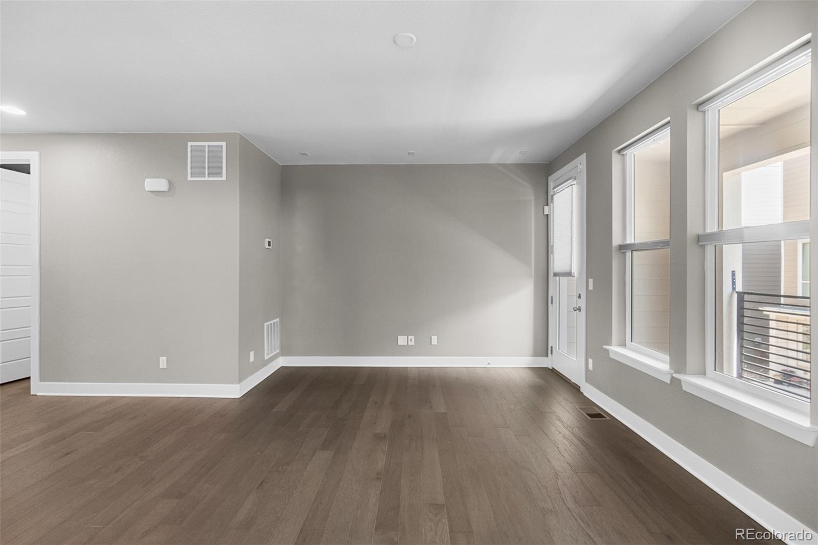 MLS Image #8 for 11918  mountview lane,broomfield, Colorado