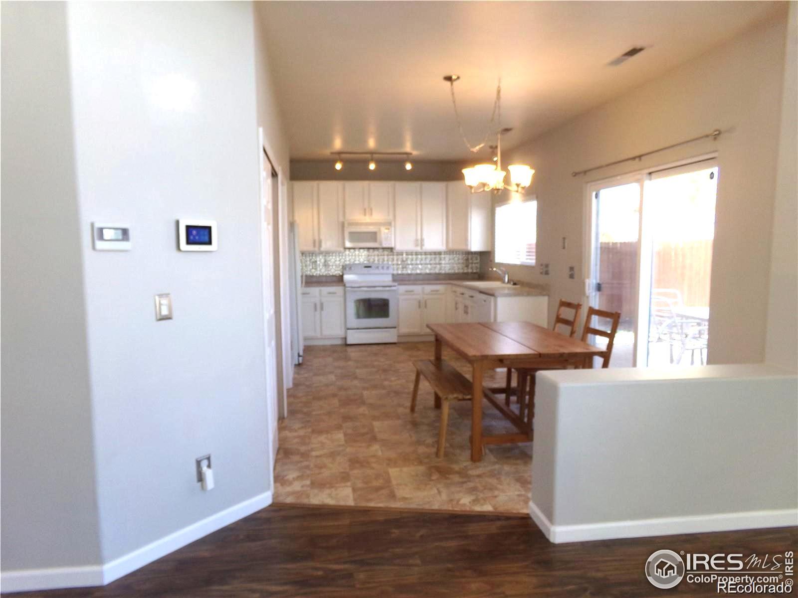 MLS Image #4 for 895  rancher drive,fountain, Colorado