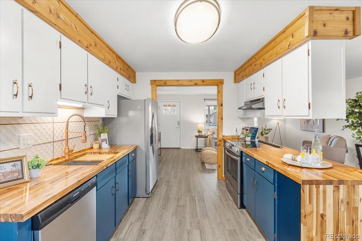 MLS Image #10 for 952 s garland way,lakewood, Colorado