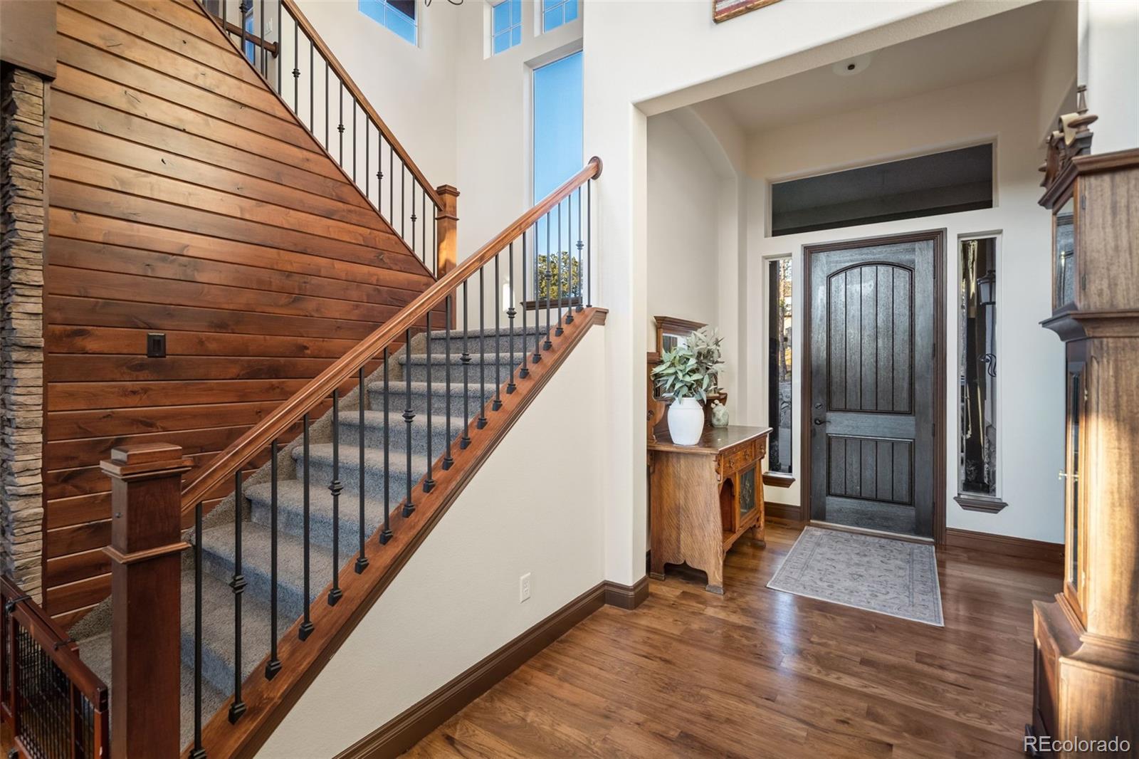MLS Image #2 for 4255  foxchase way,colorado springs, Colorado