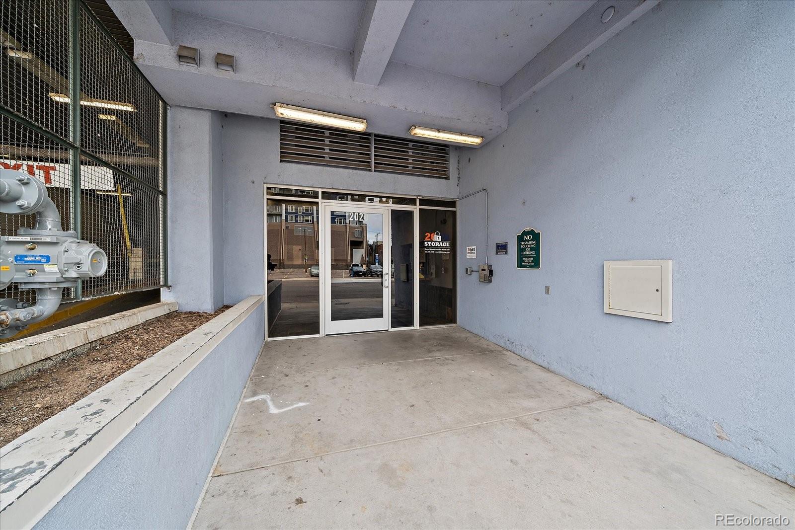 MLS Image #3 for 2020  arapahoe street,denver, Colorado