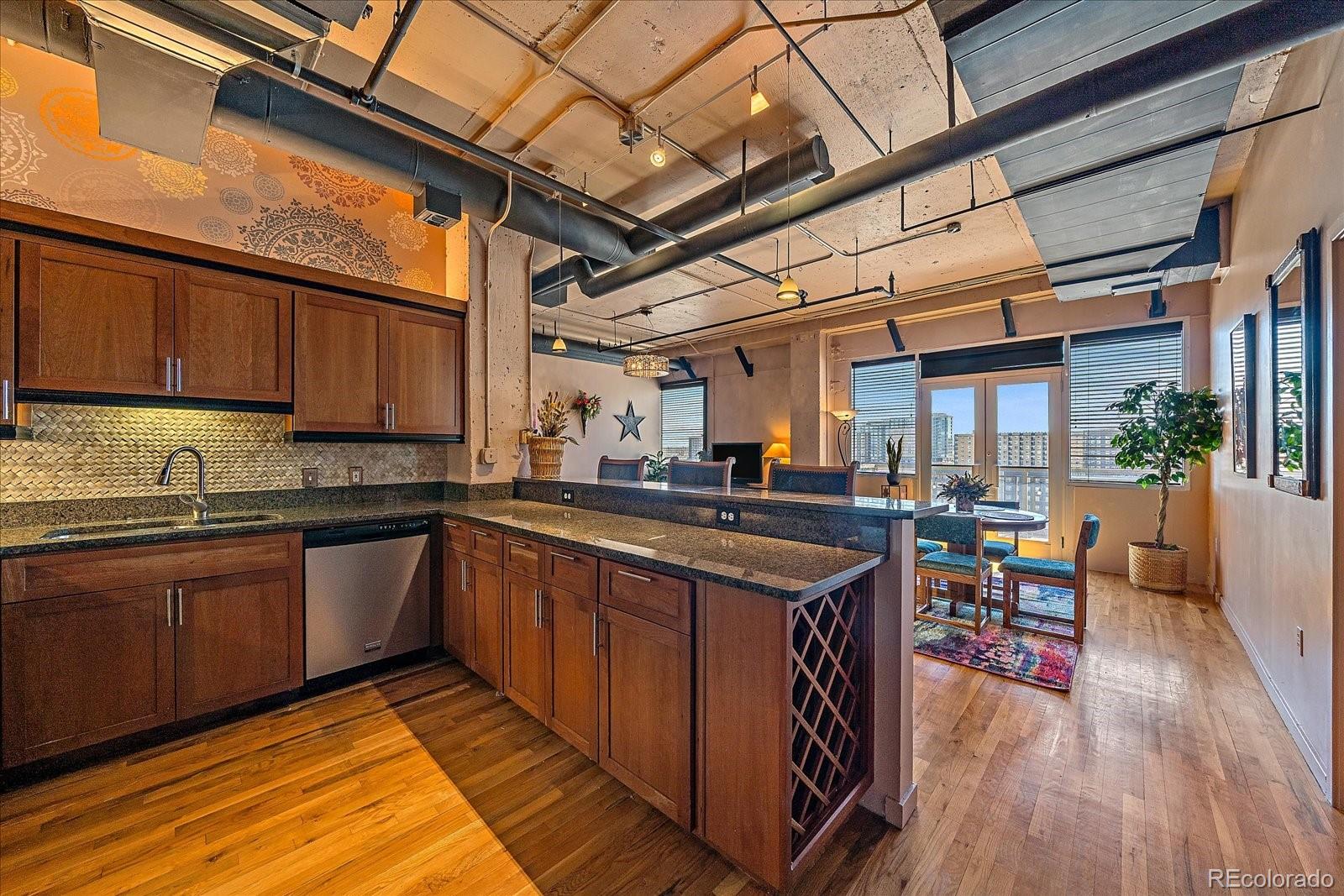 MLS Image #6 for 2020  arapahoe street,denver, Colorado