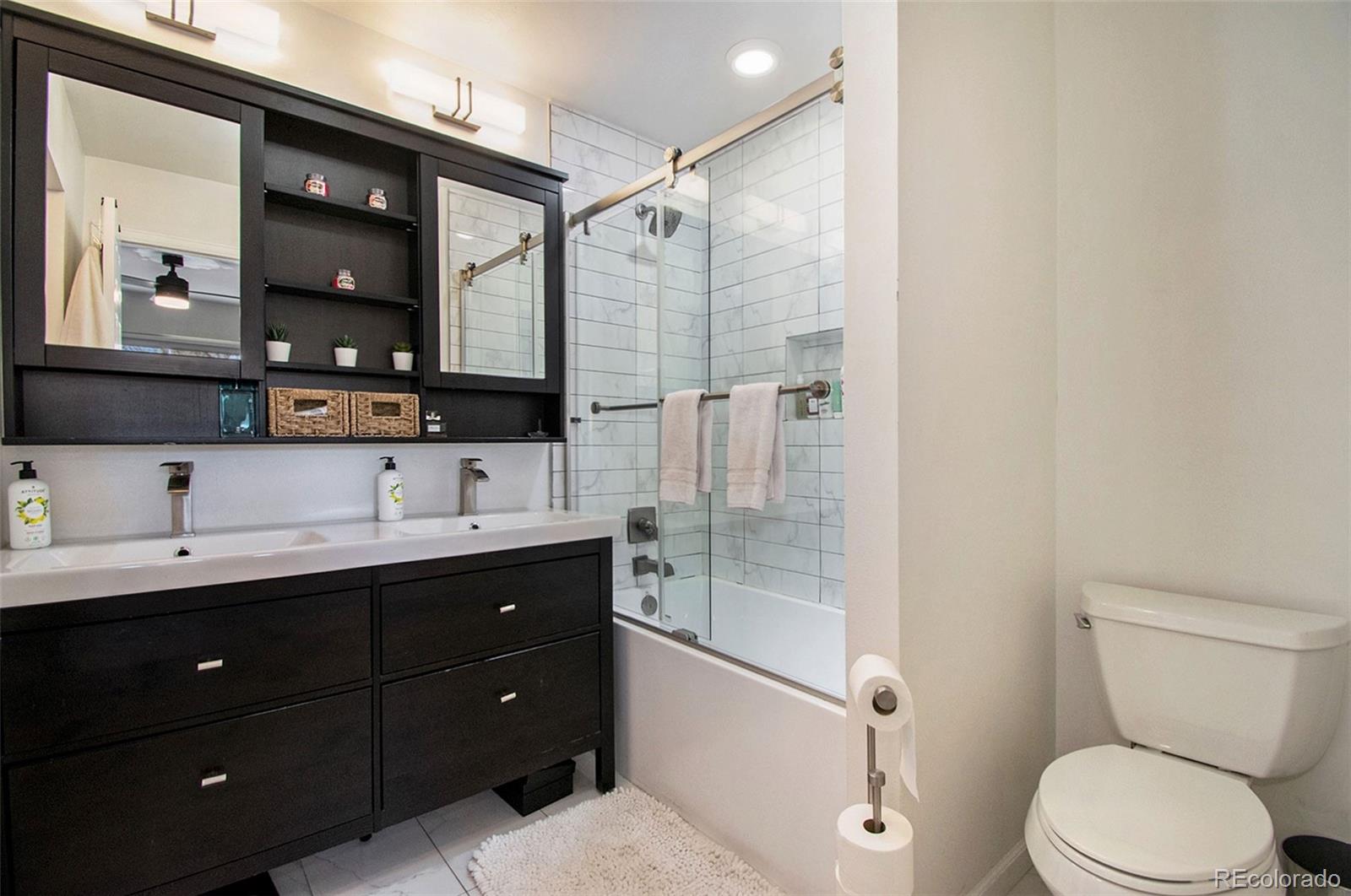 MLS Image #8 for 8895 e radcliff avenue,denver, Colorado