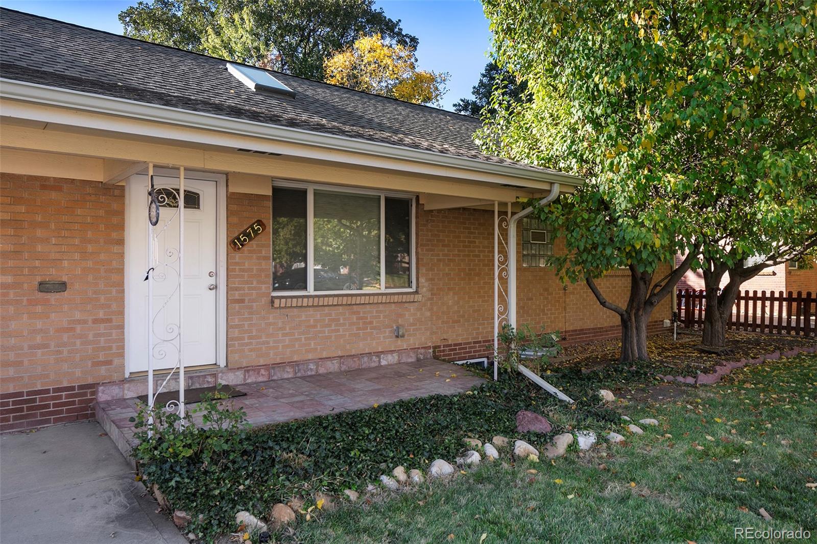MLS Image #2 for 1575 s clermont street,denver, Colorado