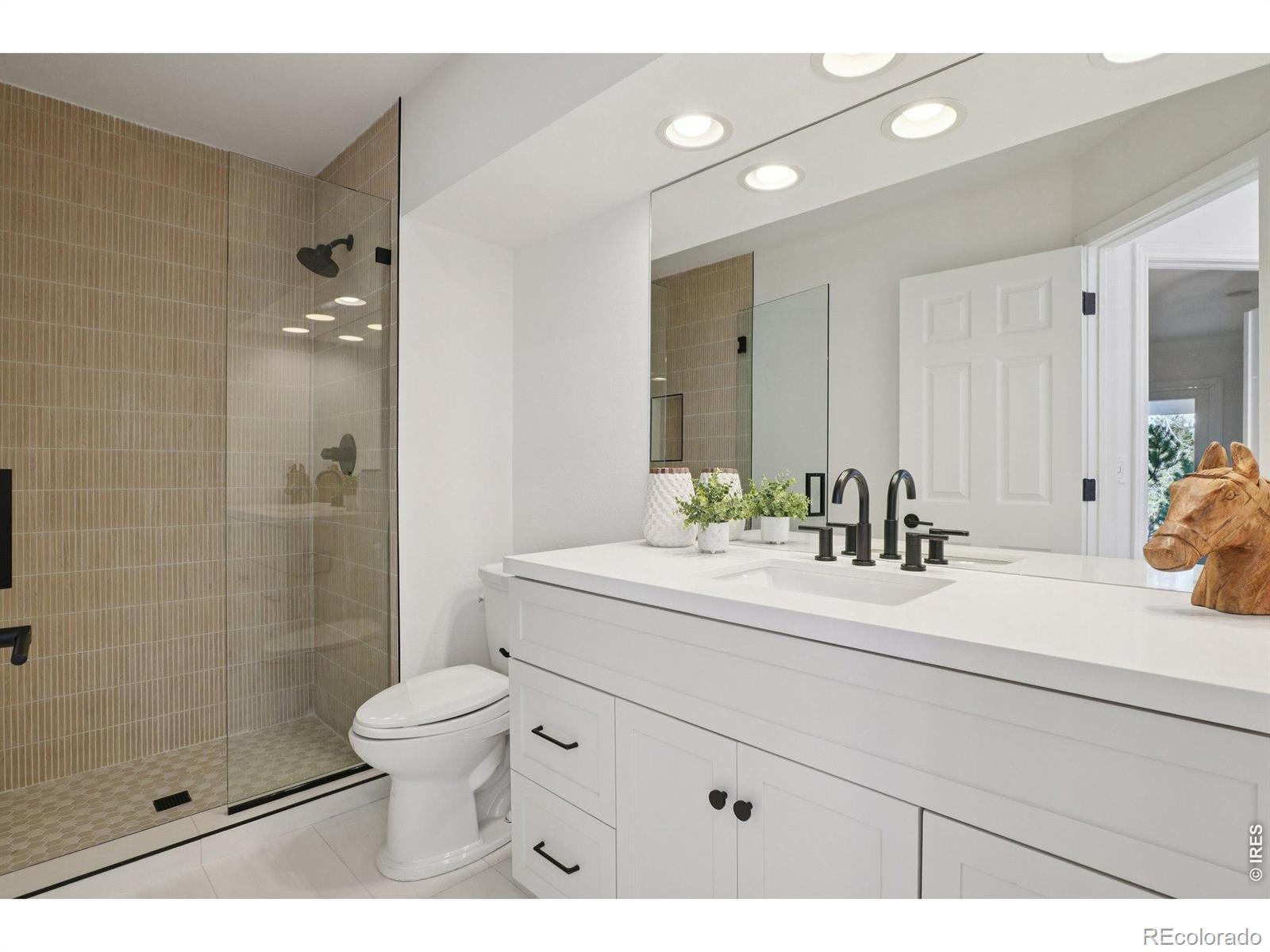 MLS Image #13 for 2551  ginny way,lafayette, Colorado