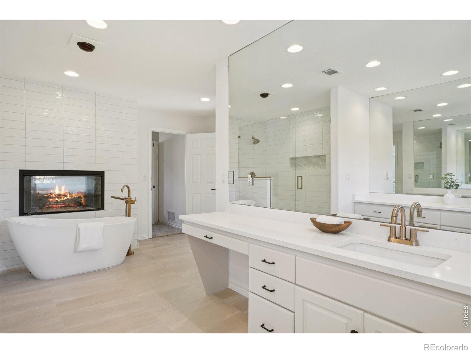 MLS Image #20 for 2551  ginny way,lafayette, Colorado