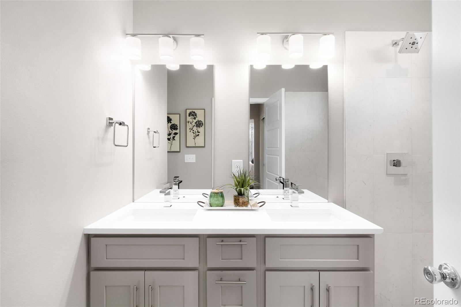 MLS Image #17 for 1039  julian street,denver, Colorado