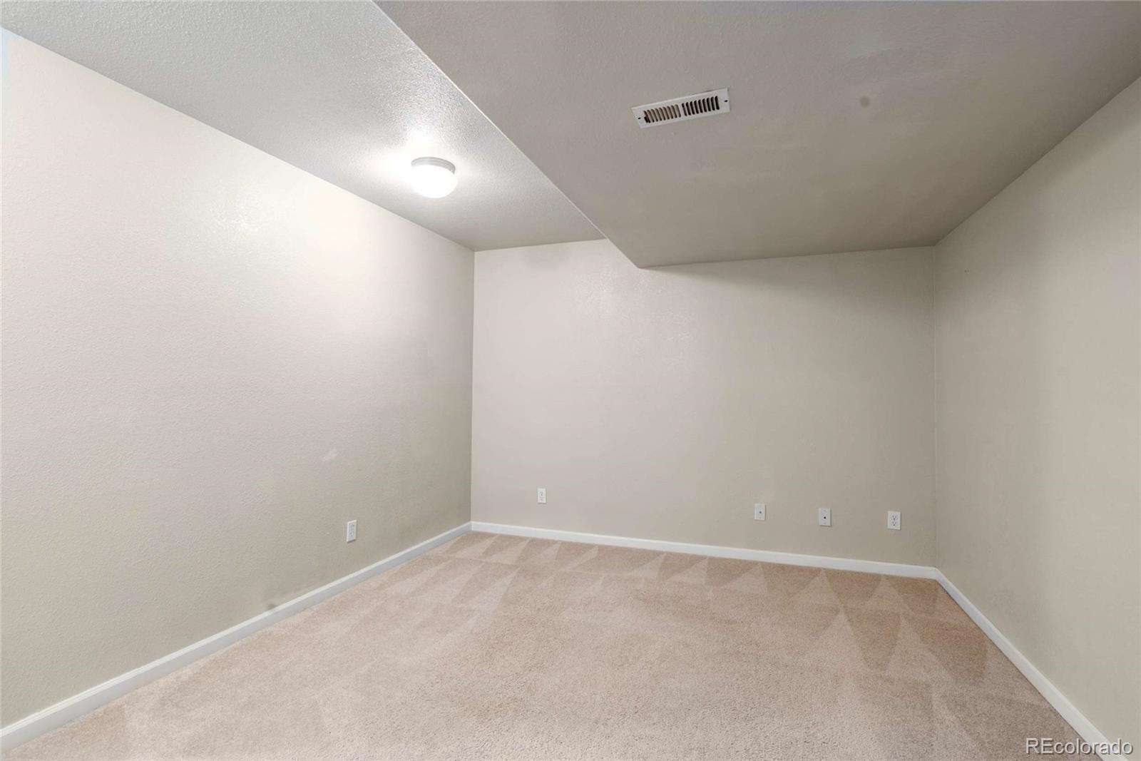 MLS Image #19 for 24666 e arizona circle,aurora, Colorado