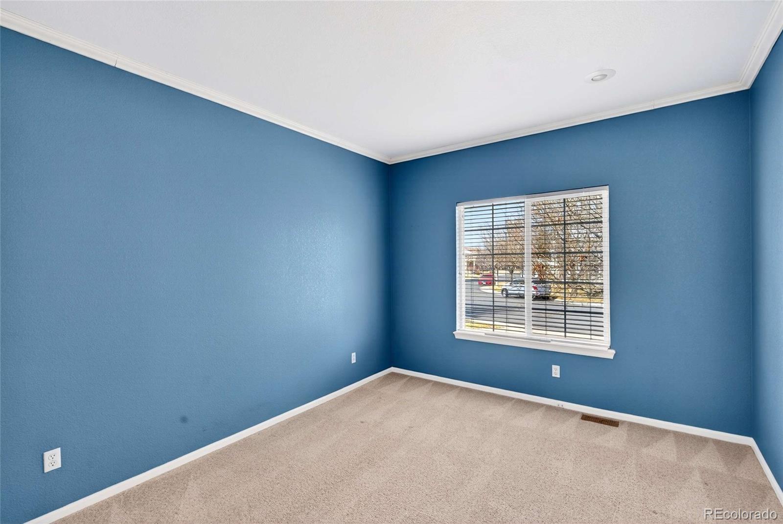 MLS Image #8 for 24666 e arizona circle,aurora, Colorado