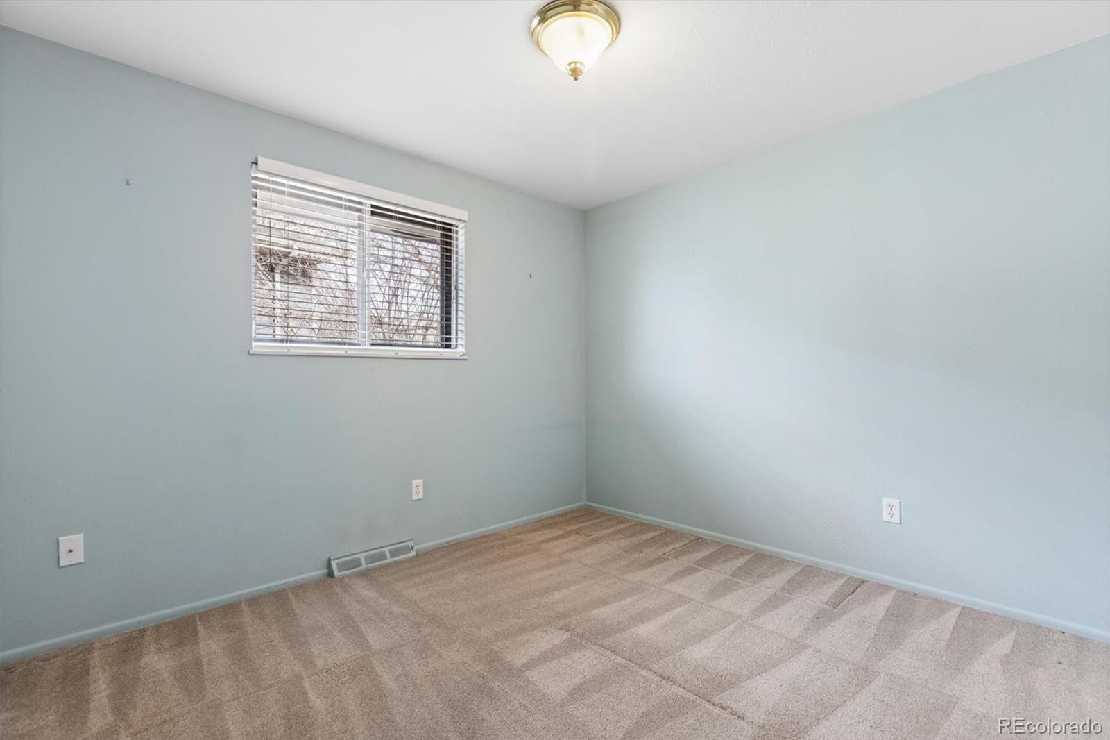 MLS Image #18 for 8146 e girard avenue,denver, Colorado