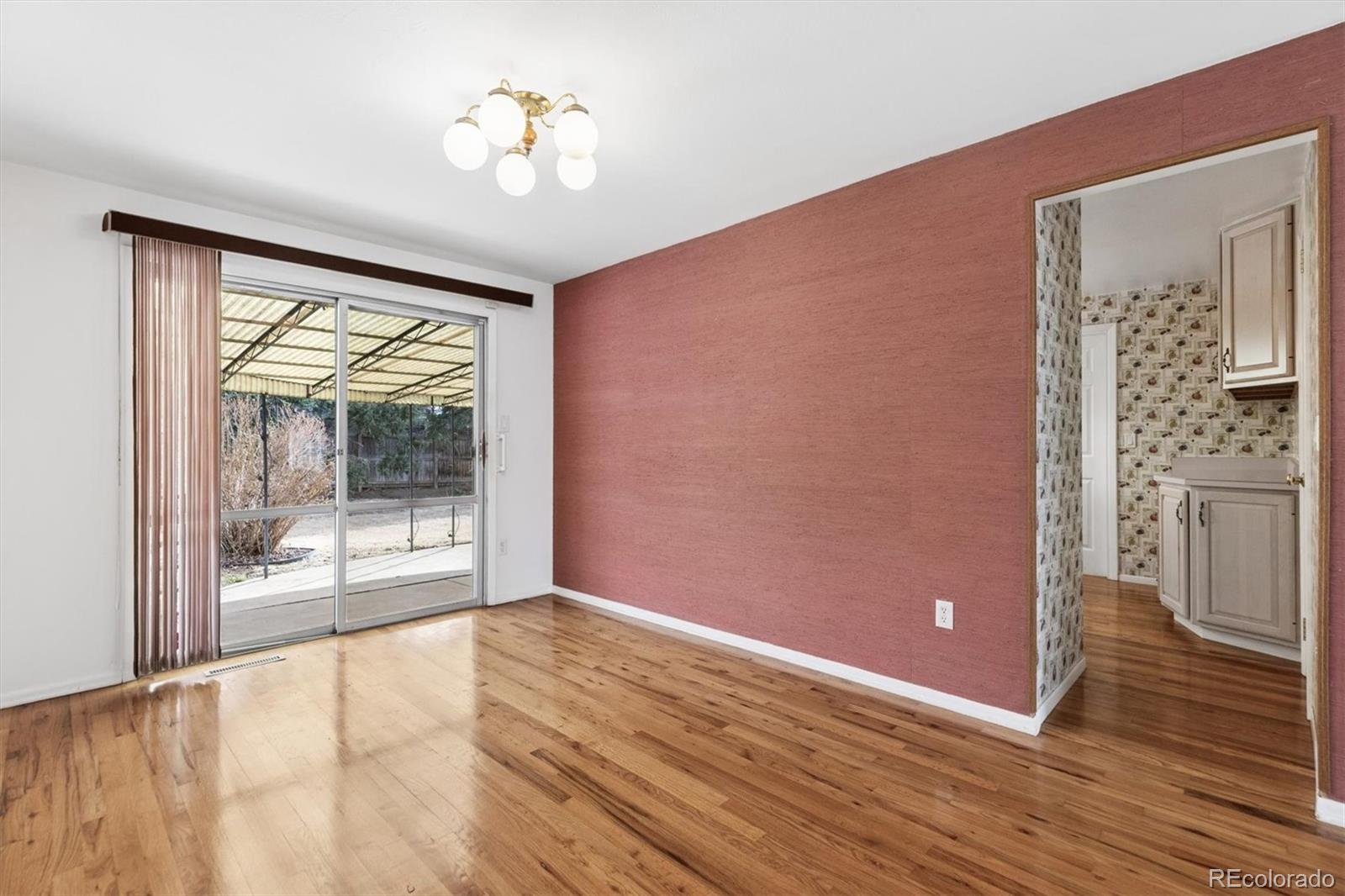 MLS Image #3 for 8146 e girard avenue,denver, Colorado