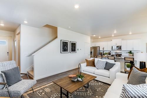 MLS Image #5 for 763  ayrshire road,johnstown, Colorado