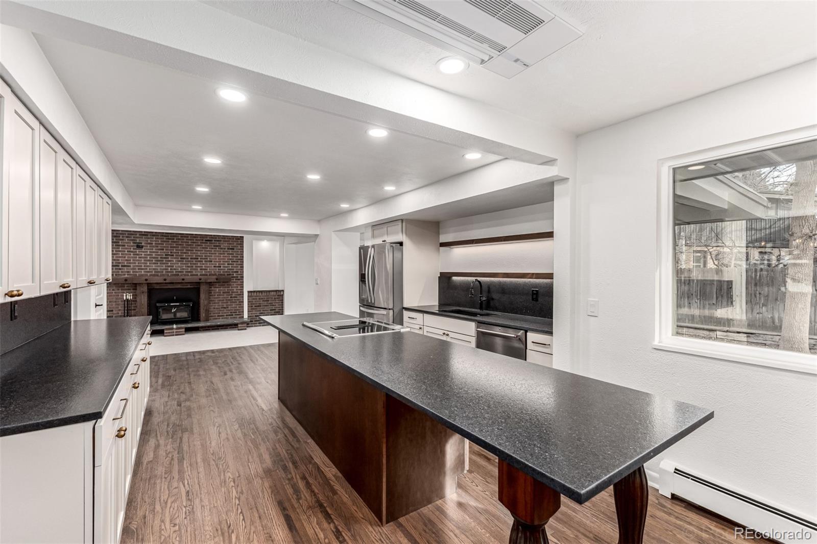 MLS Image #3 for 5520 w kent place,denver, Colorado