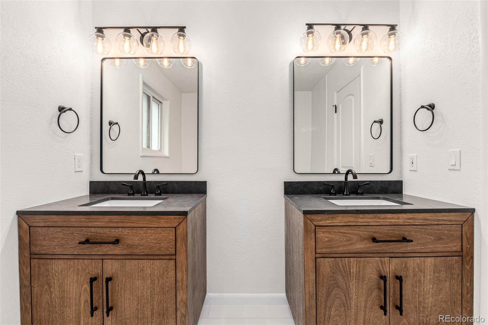 MLS Image #35 for 5520 w kent place,denver, Colorado