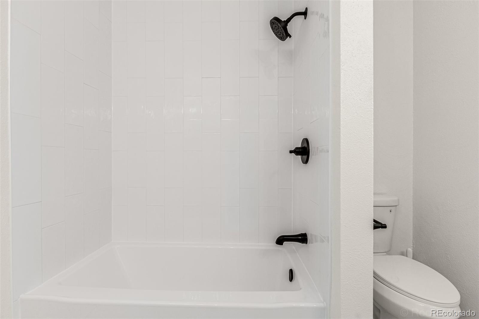 MLS Image #36 for 5520 w kent place,denver, Colorado