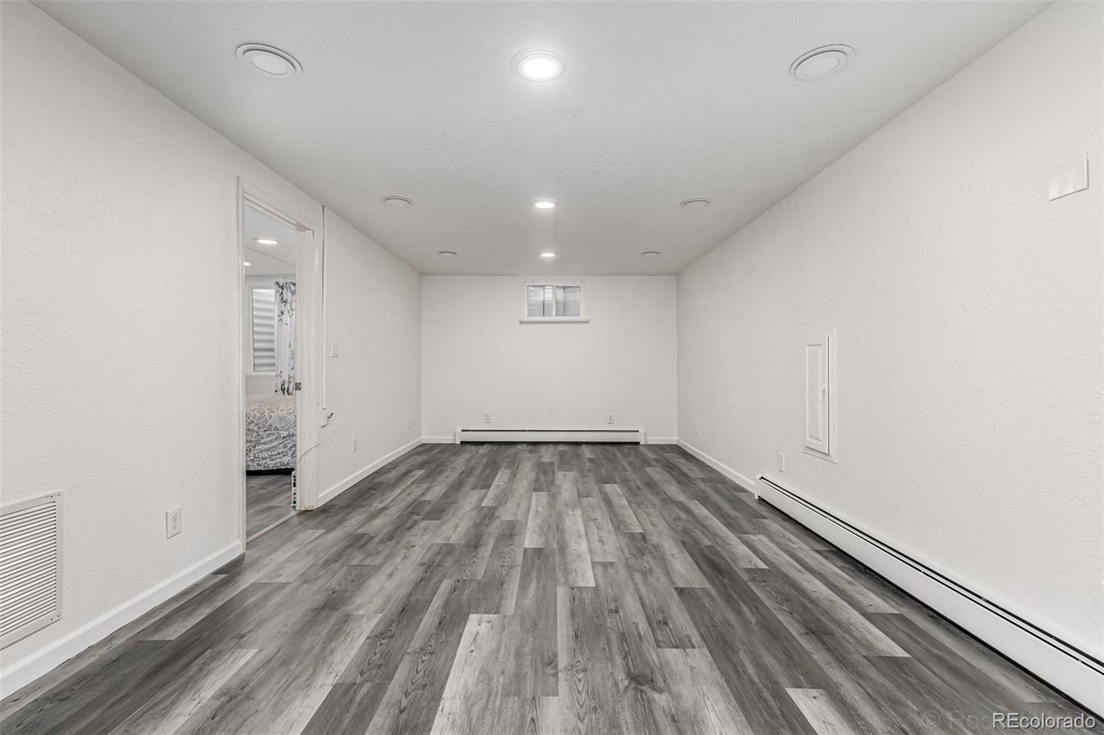 MLS Image #38 for 5520 w kent place,denver, Colorado