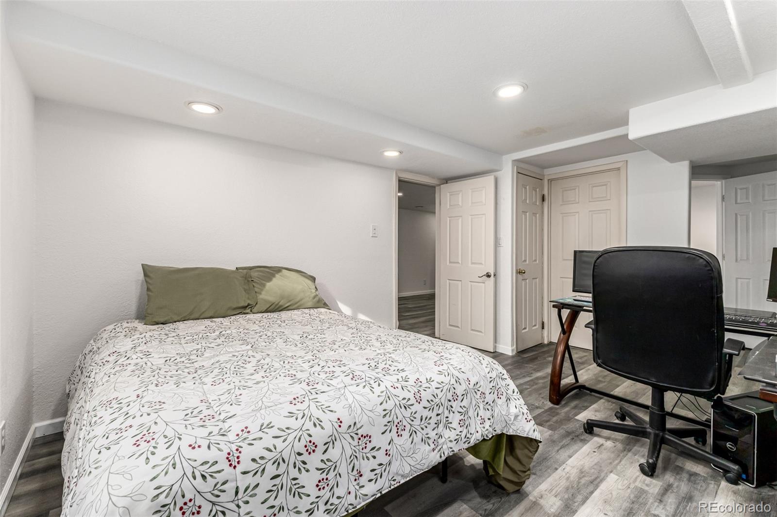 MLS Image #41 for 5520 w kent place,denver, Colorado