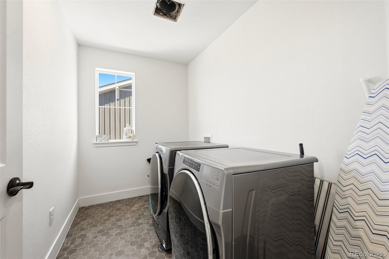 MLS Image #23 for 16438 e 111th place,commerce city, Colorado
