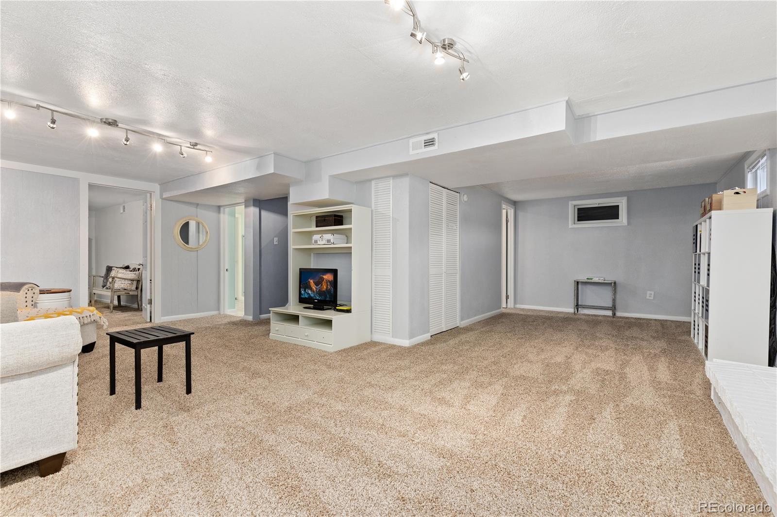 MLS Image #18 for 5095 s osceola street,littleton, Colorado