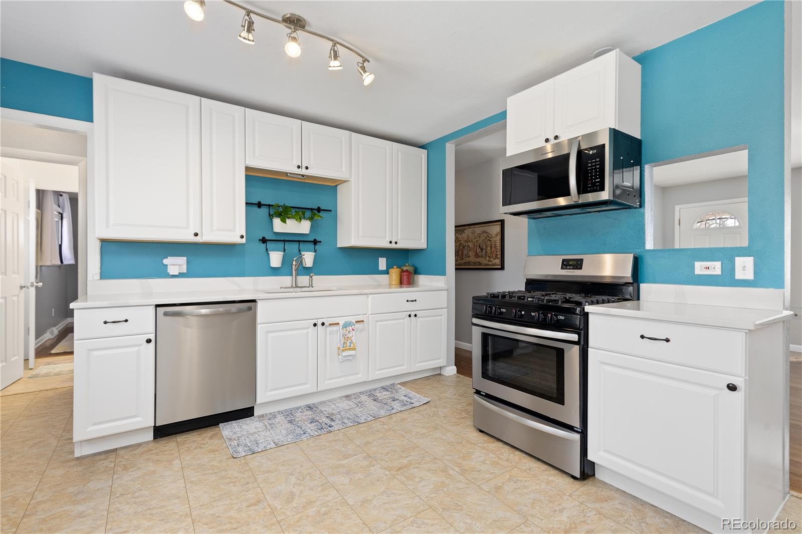 MLS Image #8 for 5095 s osceola street,littleton, Colorado