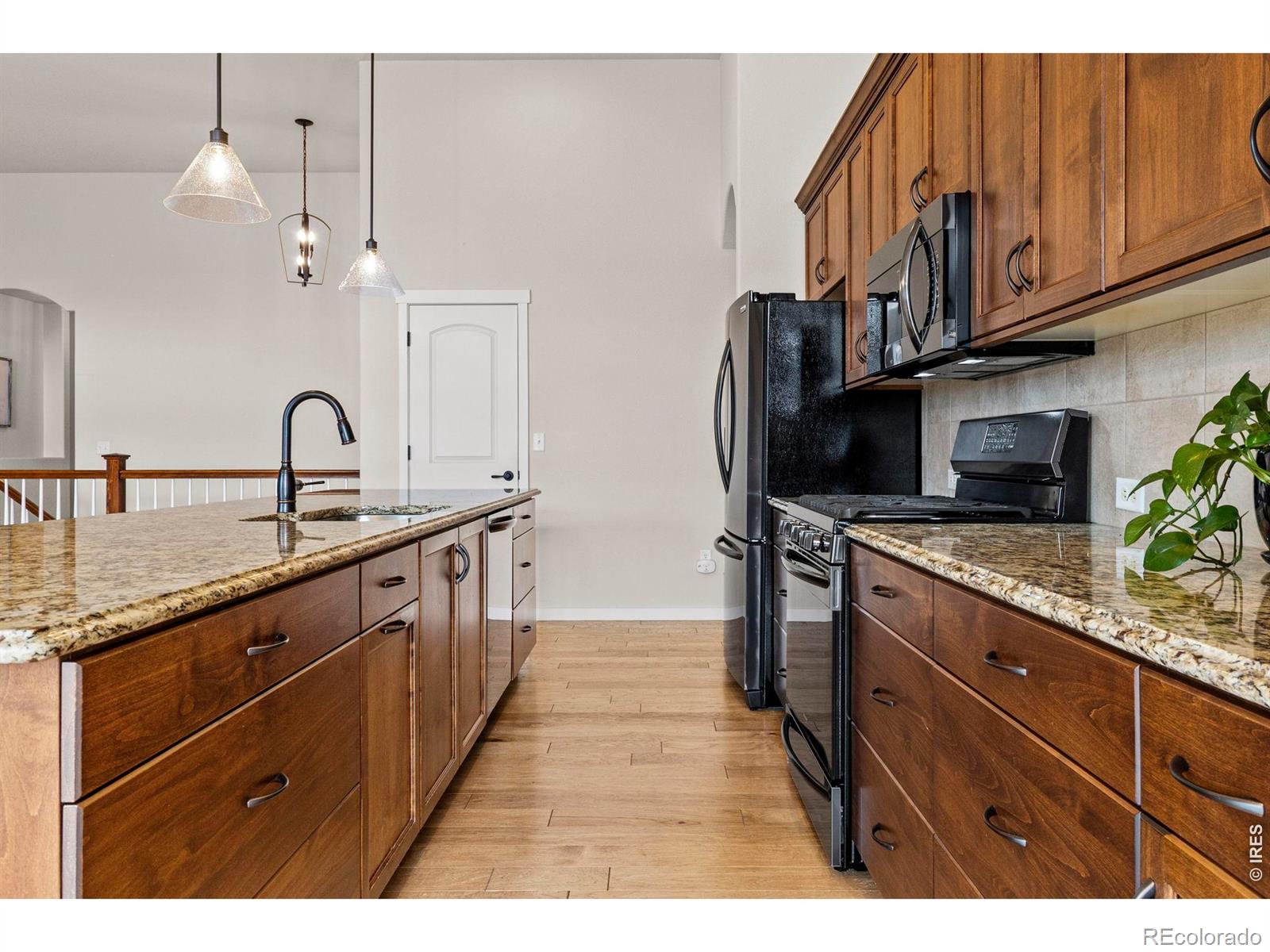 MLS Image #10 for 7127  white river court,timnath, Colorado