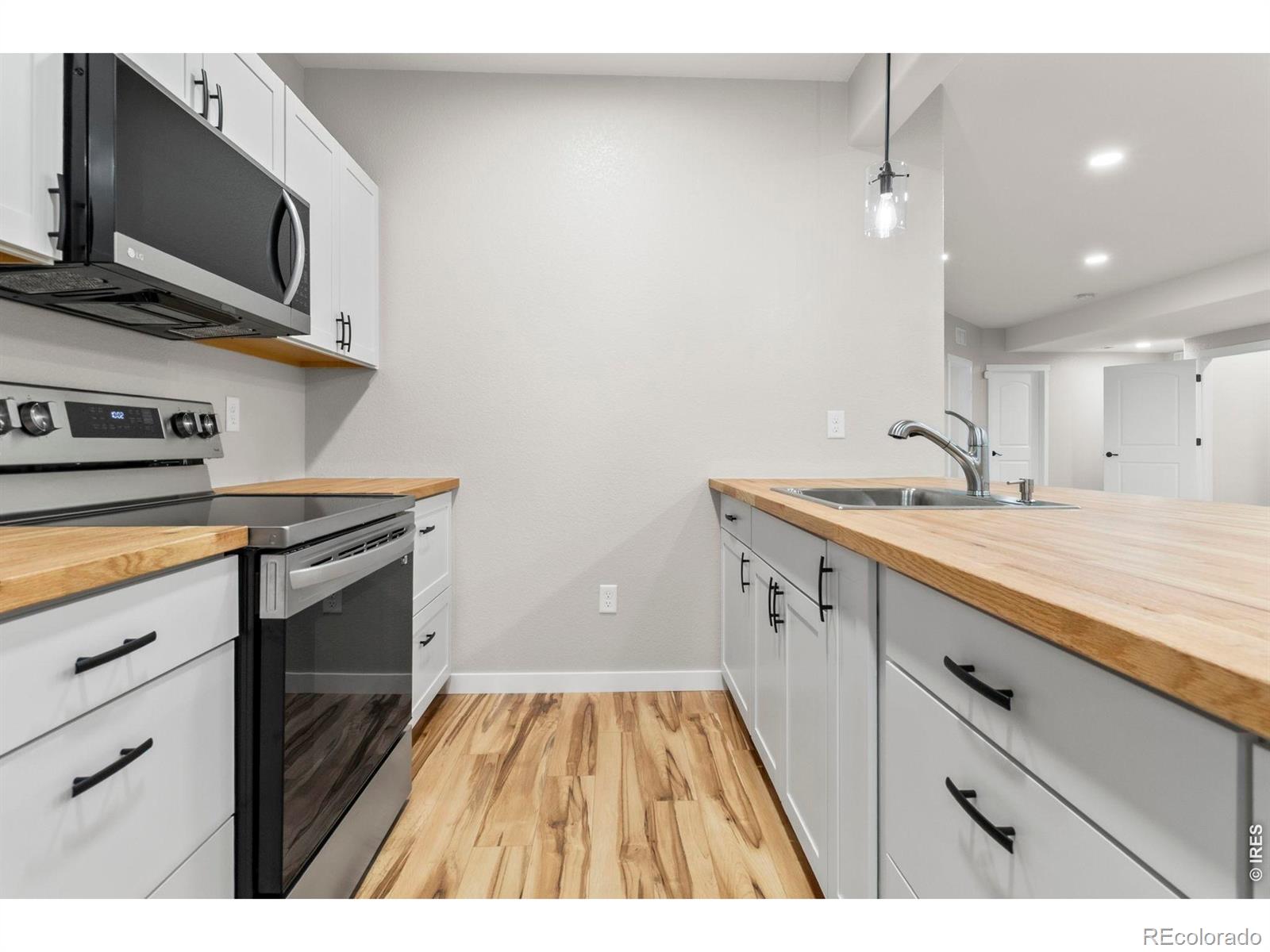 MLS Image #25 for 7127  white river court,timnath, Colorado