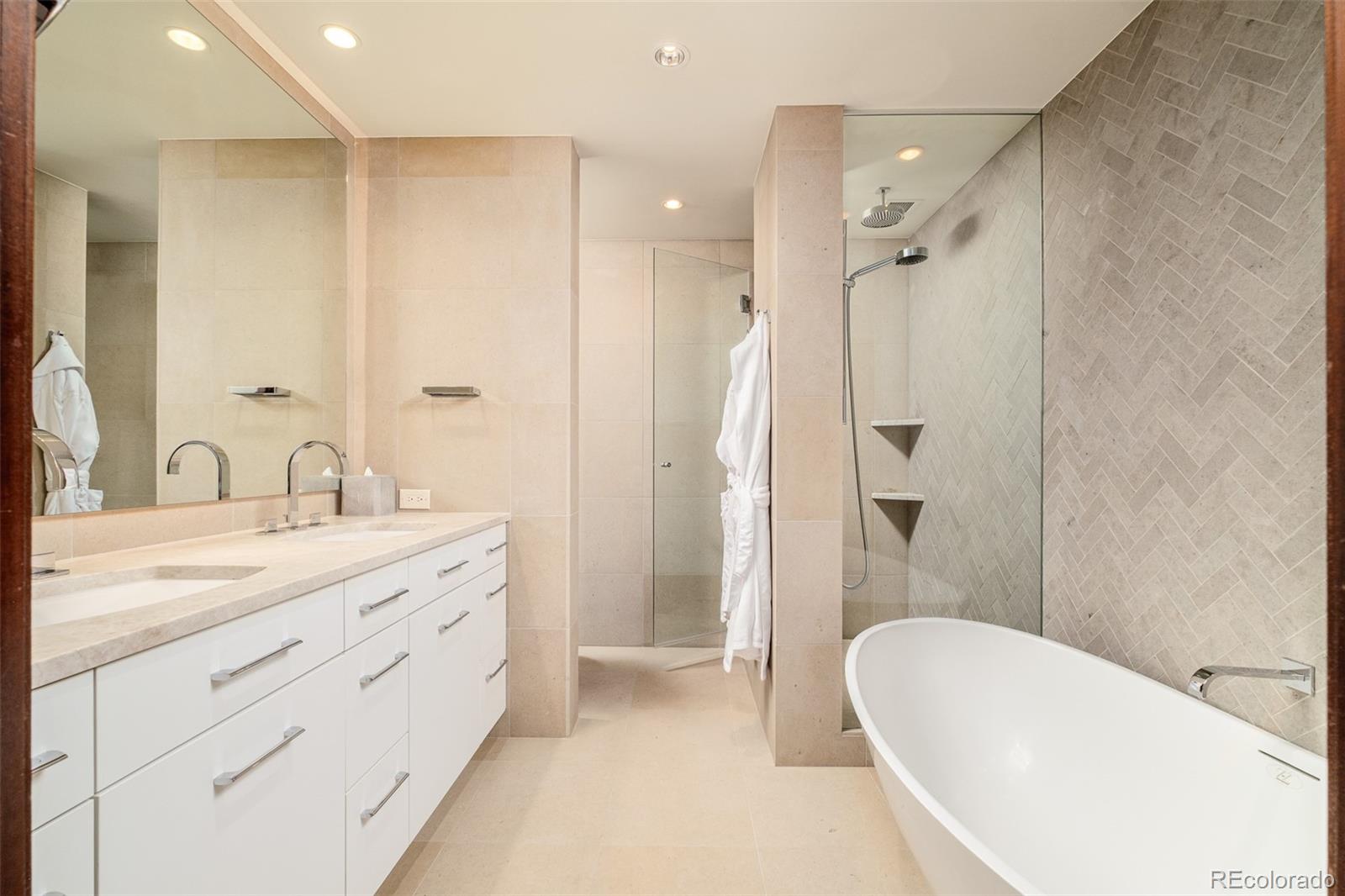MLS Image #23 for 1133  14th street,denver, Colorado