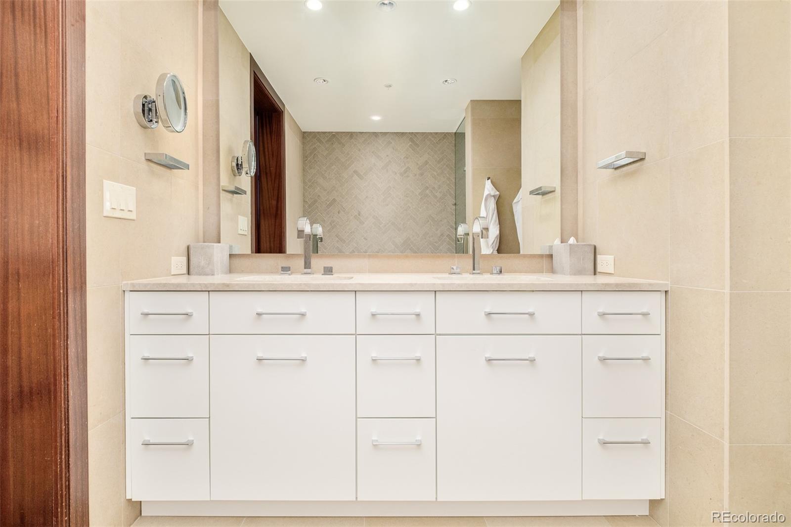 MLS Image #24 for 1133  14th street,denver, Colorado