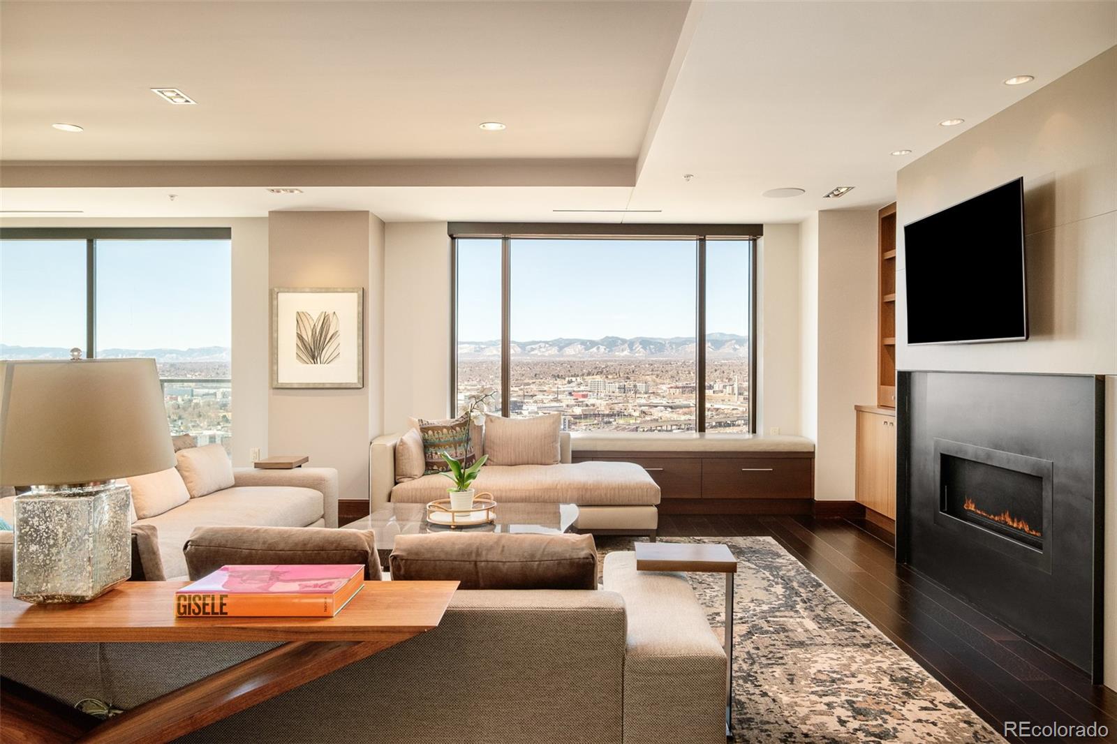 MLS Image #6 for 1133  14th street,denver, Colorado