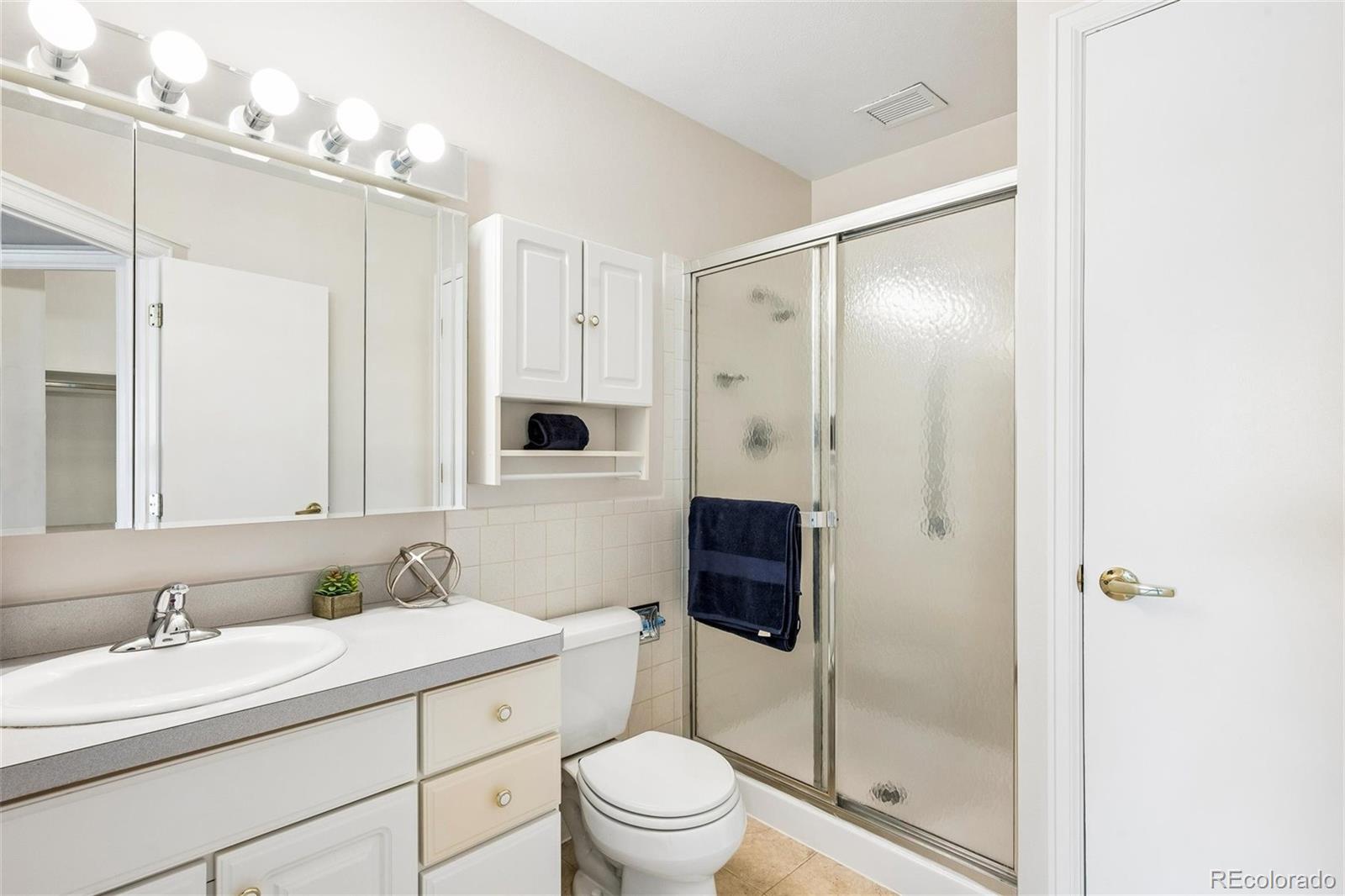 MLS Image #14 for 650 s clinton street 5d,denver, Colorado