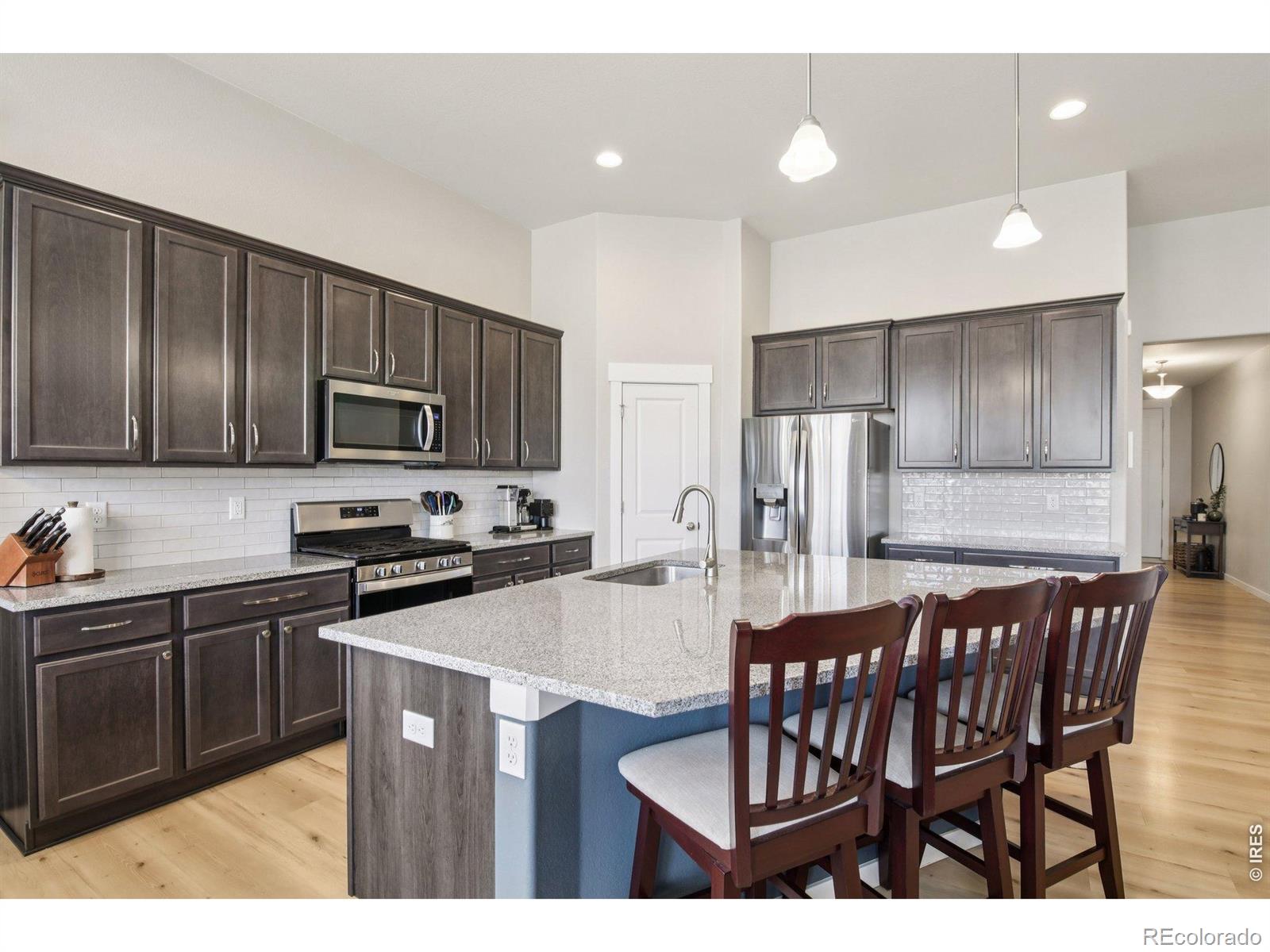 MLS Image #9 for 302  mount rainier street,berthoud, Colorado