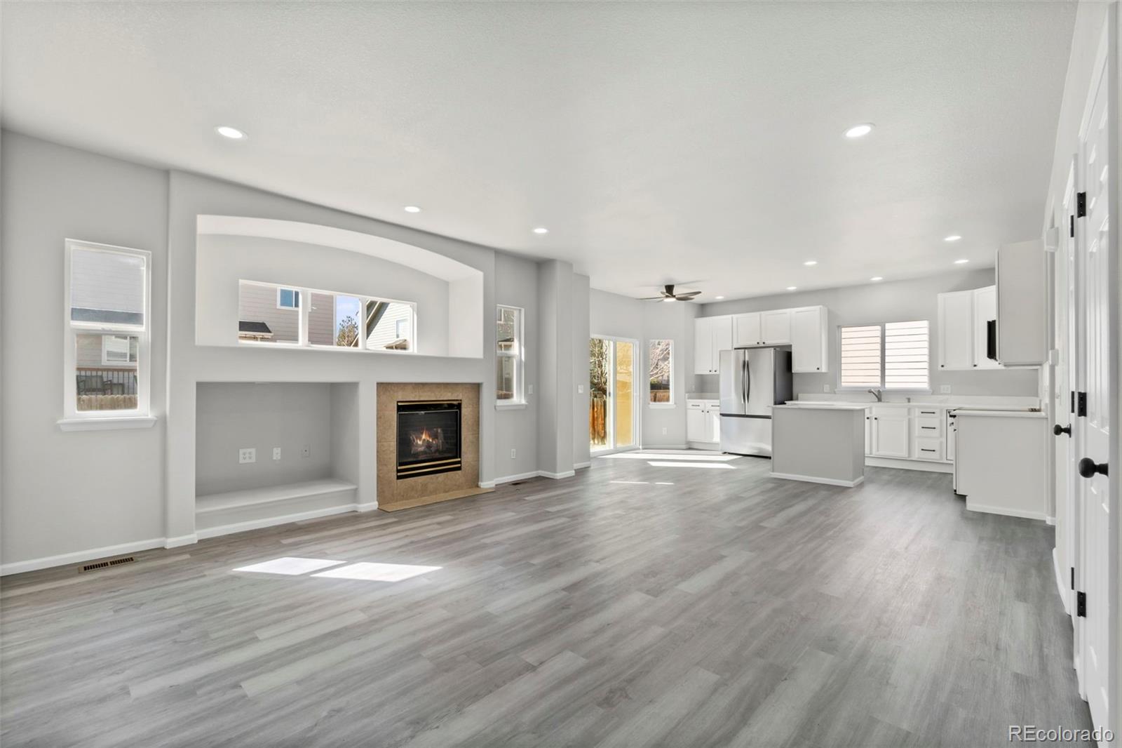 MLS Image #11 for 16559  marion street,thornton, Colorado