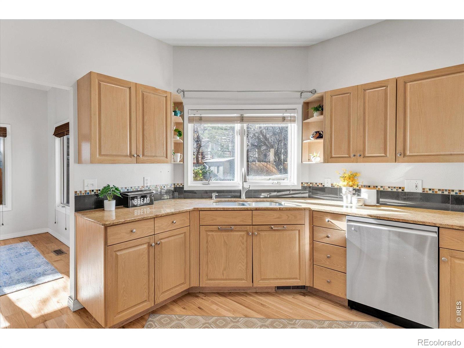 MLS Image #6 for 1111  utica circle,boulder, Colorado