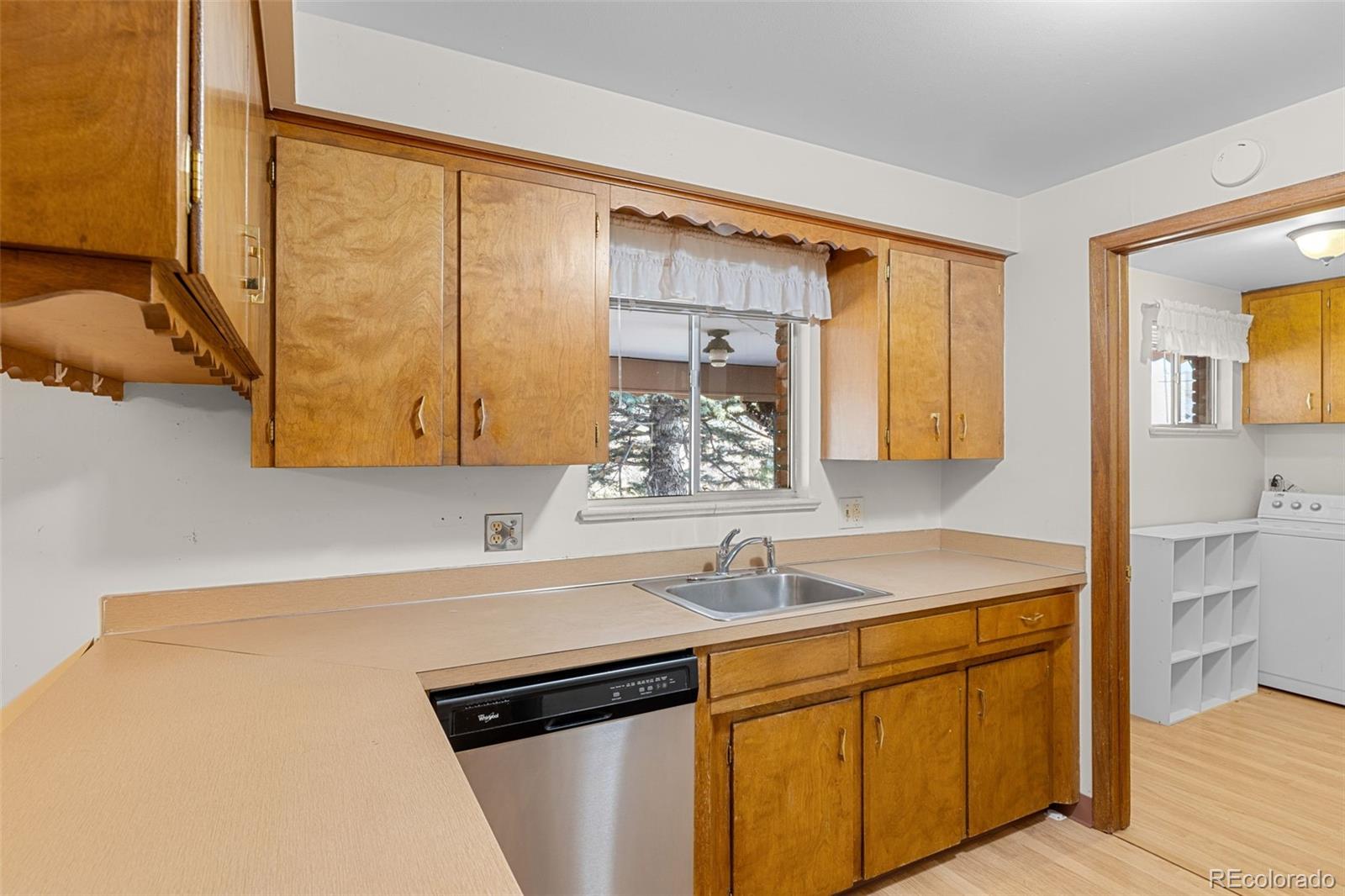 MLS Image #18 for 1725  alkire court,golden, Colorado