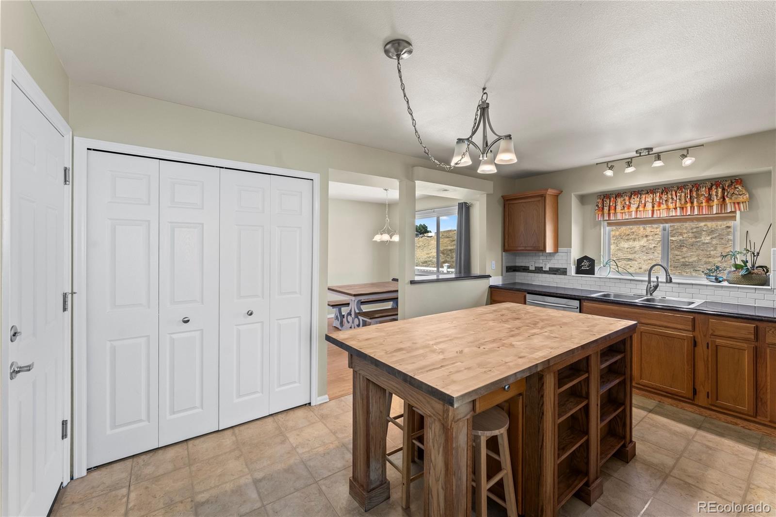 MLS Image #12 for 7190  churchwood circle,colorado springs, Colorado