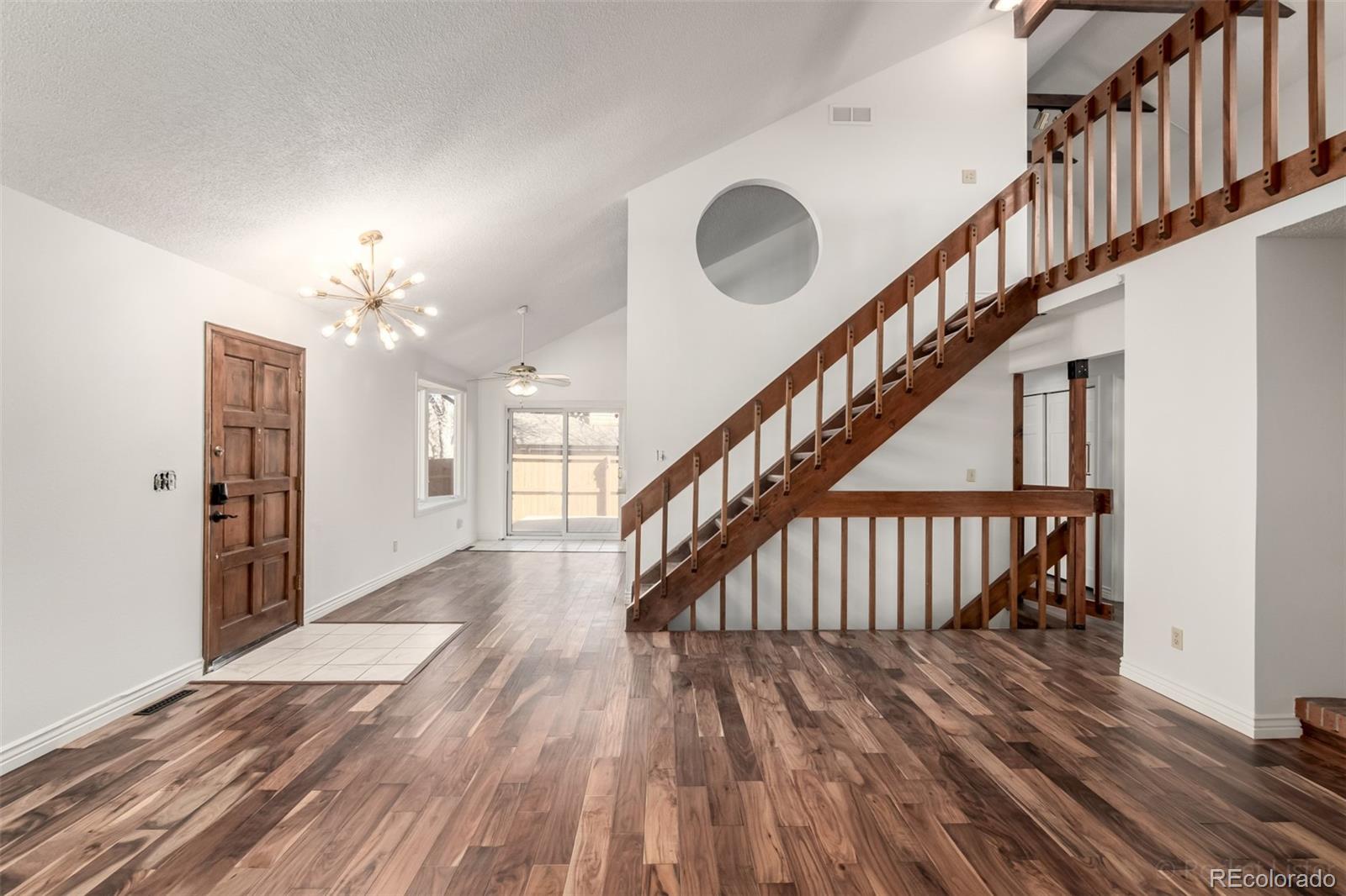 MLS Image #2 for 135 s eagle circle,aurora, Colorado