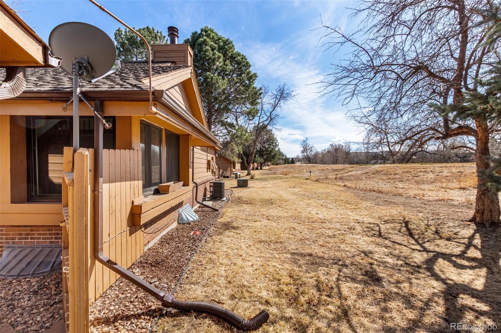 MLS Image #29 for 135 s eagle circle,aurora, Colorado