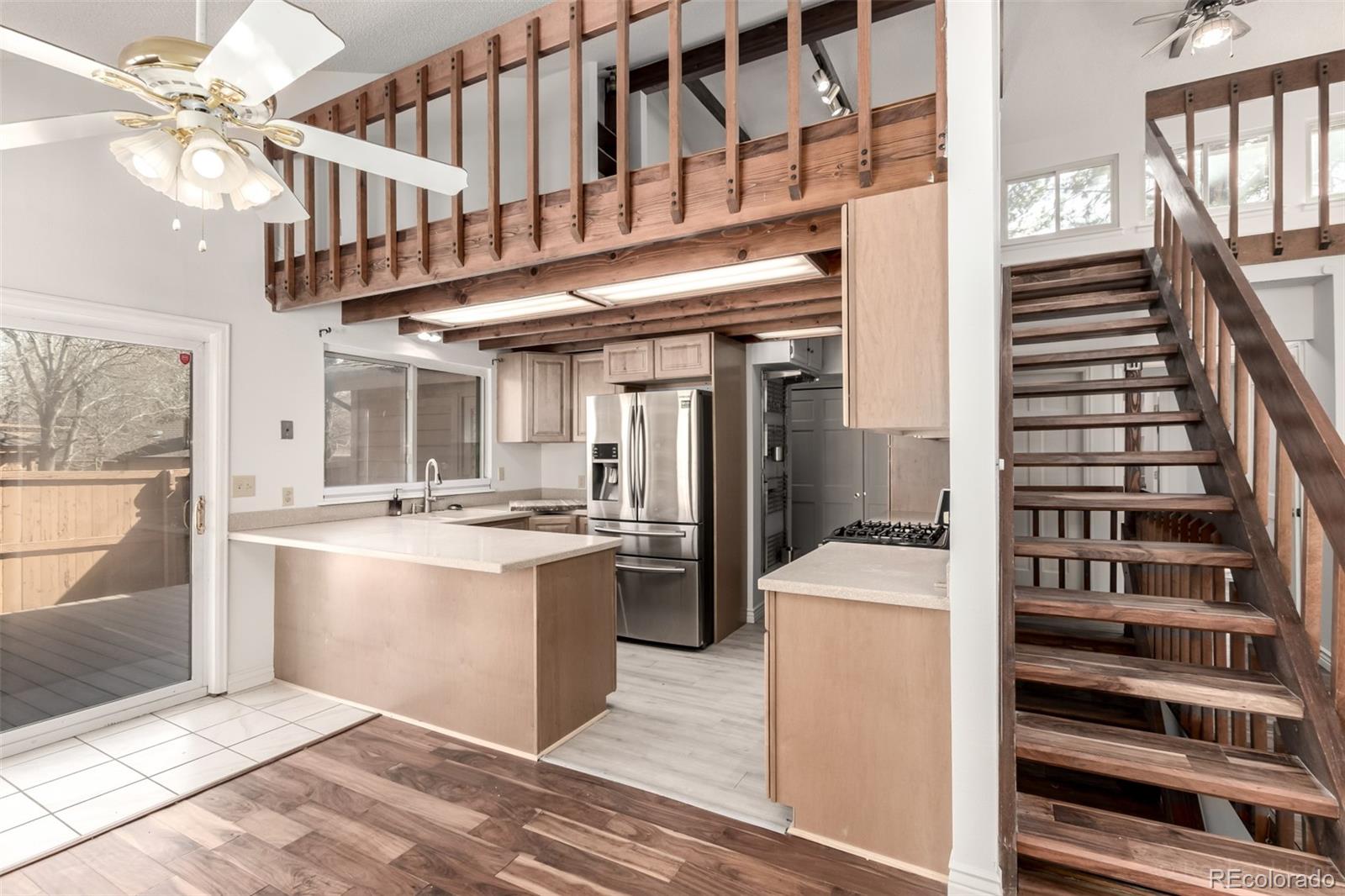 MLS Image #8 for 135 s eagle circle,aurora, Colorado