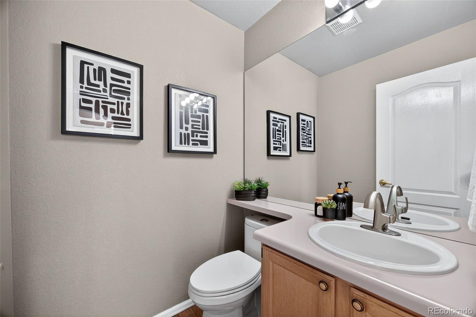 MLS Image #17 for 12224 w 85th avenue,arvada, Colorado