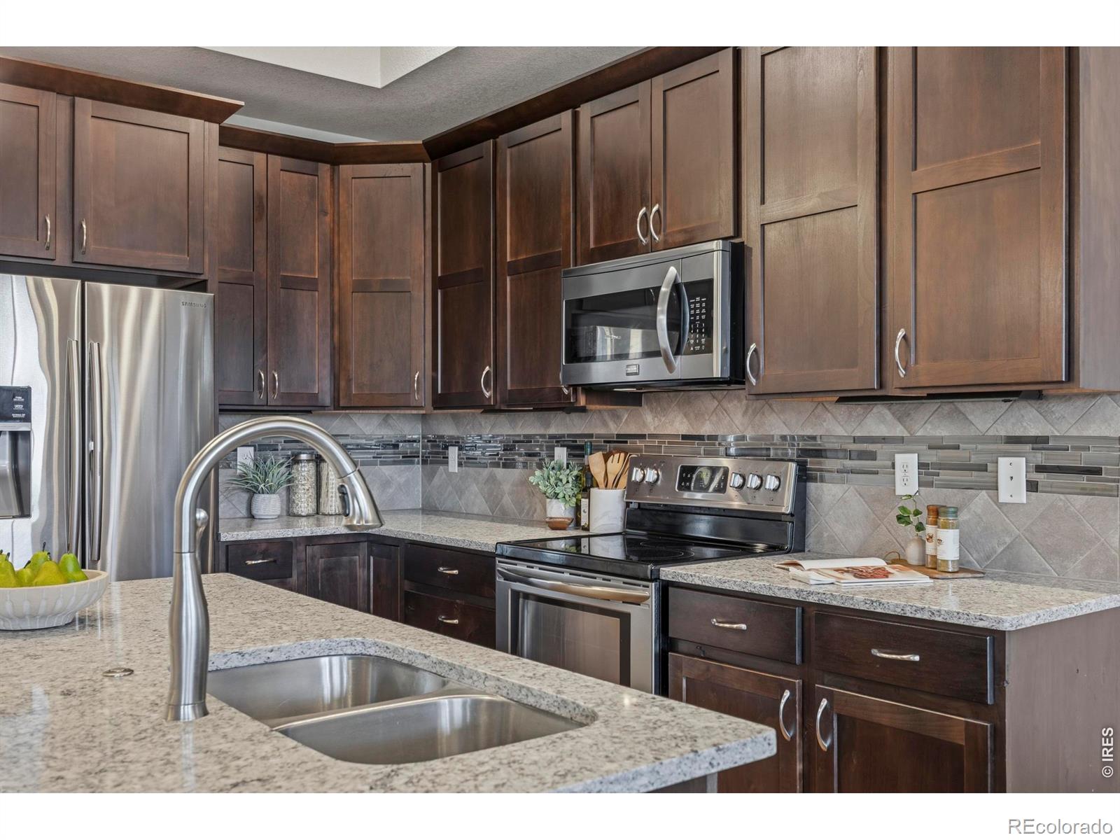 MLS Image #16 for 2521  des moines drive,fort collins, Colorado