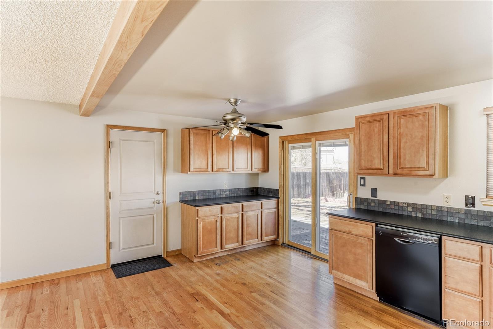 MLS Image #16 for 128  olympus circle,lone tree, Colorado